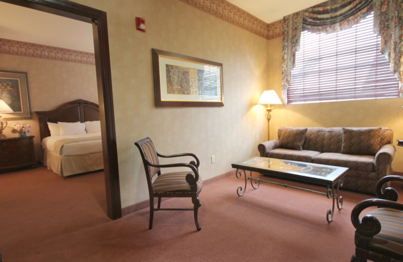 Guest room at The Inn and Spa at East Wind.