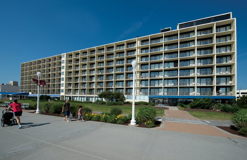 Exterior view of Best Western PLUS Oceanfront Virginia Beach.