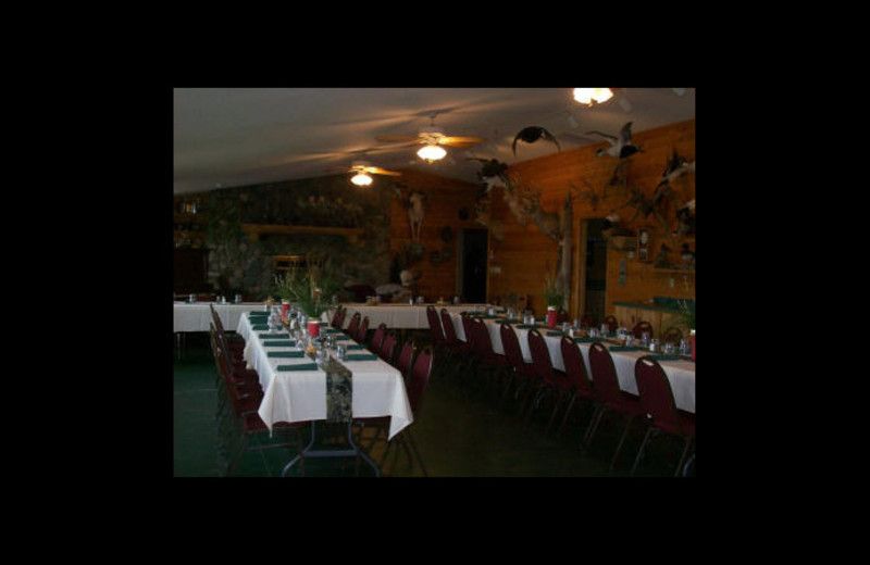 Dining at Prairie Pothole Lodge.