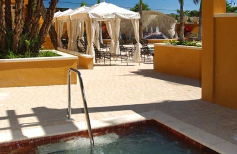 Outdoor Hot Tub at Bellasera Hotel