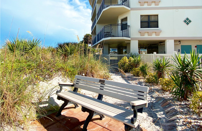 Exterior view of Vistas on the Gulf.