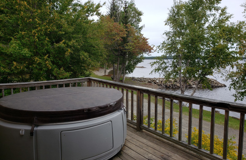 Guest hot tub at The Birches Resort.