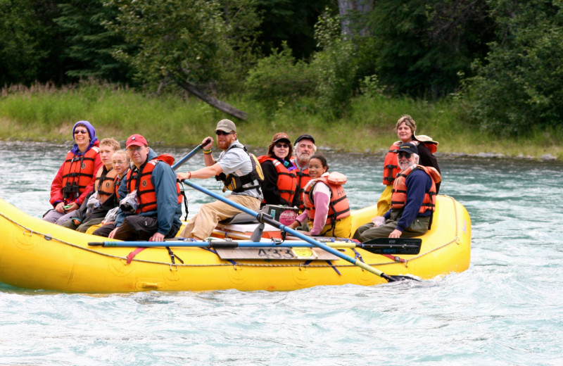 Rafting at Alaska Heavenly Lodge.