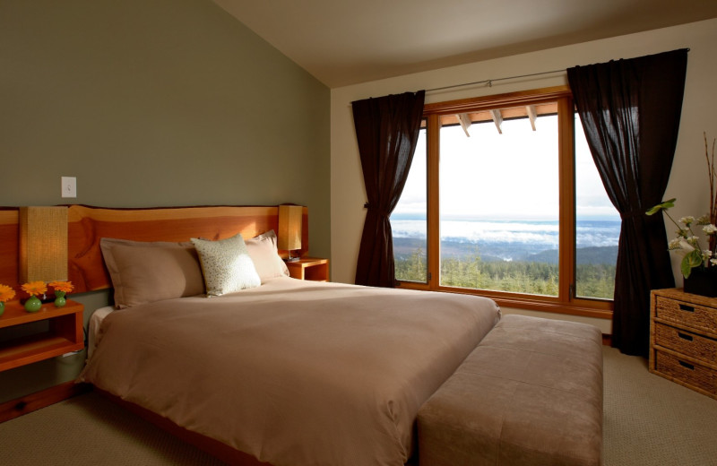 Guest room at Wood Mountain Lodge.