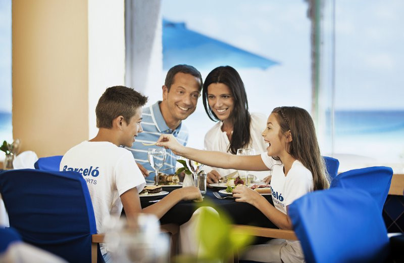 Family Dining at Barcelo Tucancun Beach