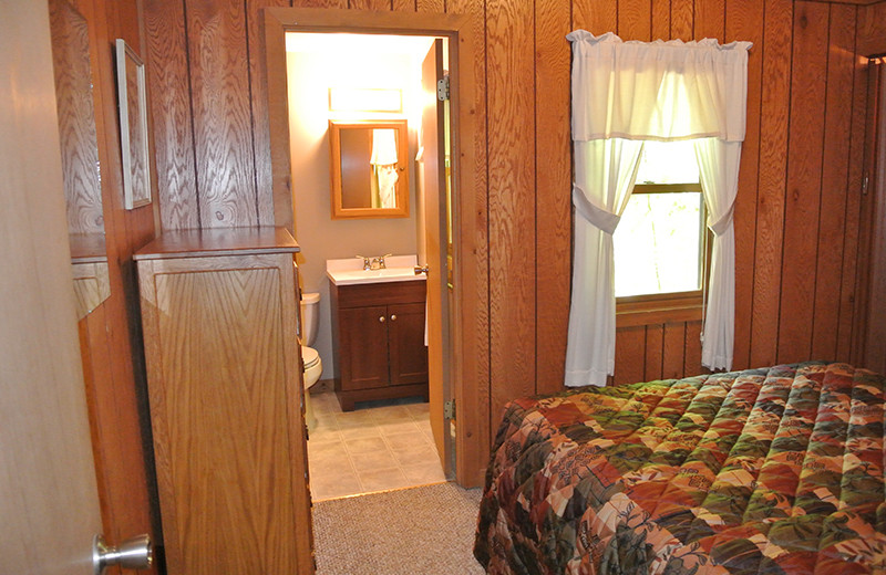 Cabin bedroom at Upper Cullen Resort.