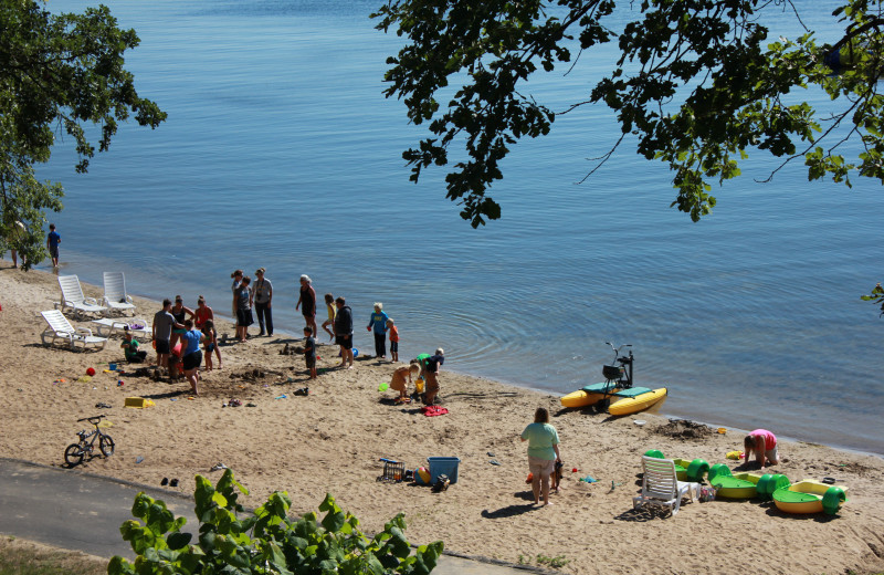 The beach at Finn'n Feather Resort.