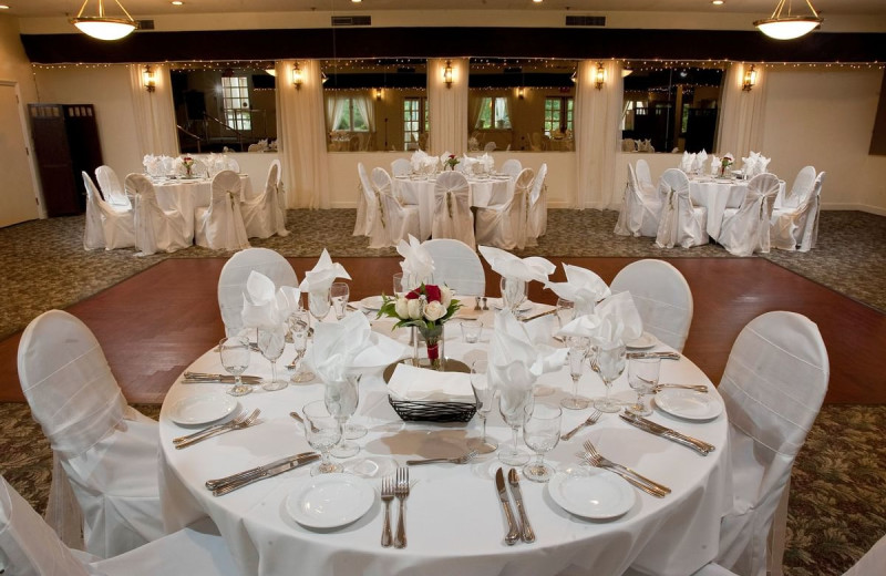 Wedding reception at La Tourelle Hotel 