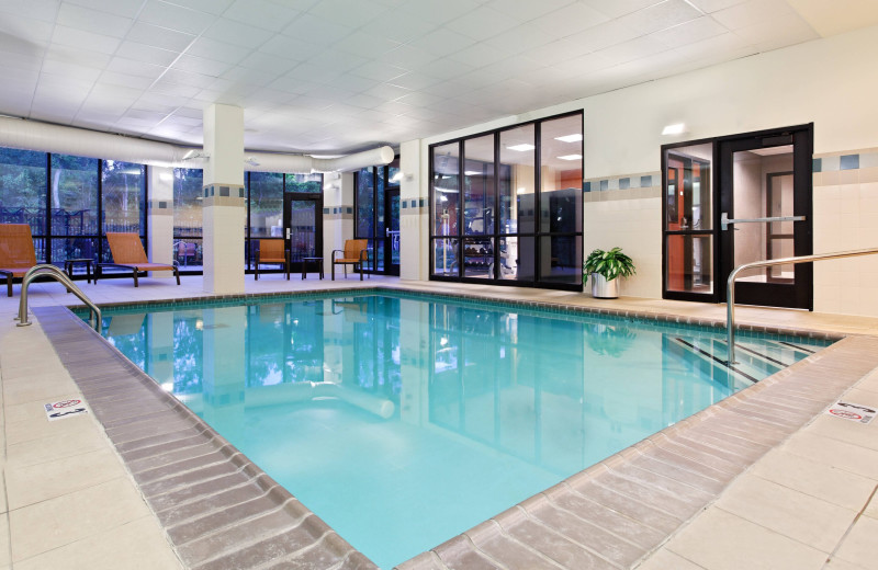 Indoor pool at Courtyard by Marriott Knoxville Airport Alcoa.