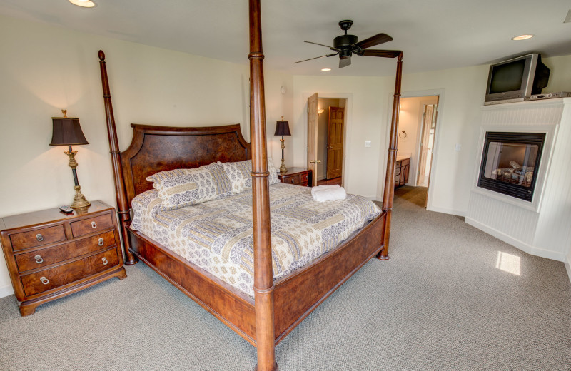 Rental bedroom at Outer Banks Blue.