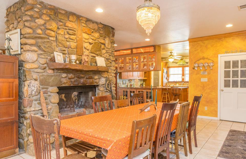 Cabin kitchen and dining at Creekside Camp & Cabins