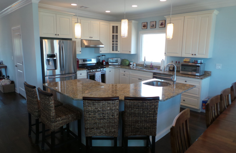 Rental kitchen at Ward-Realty.