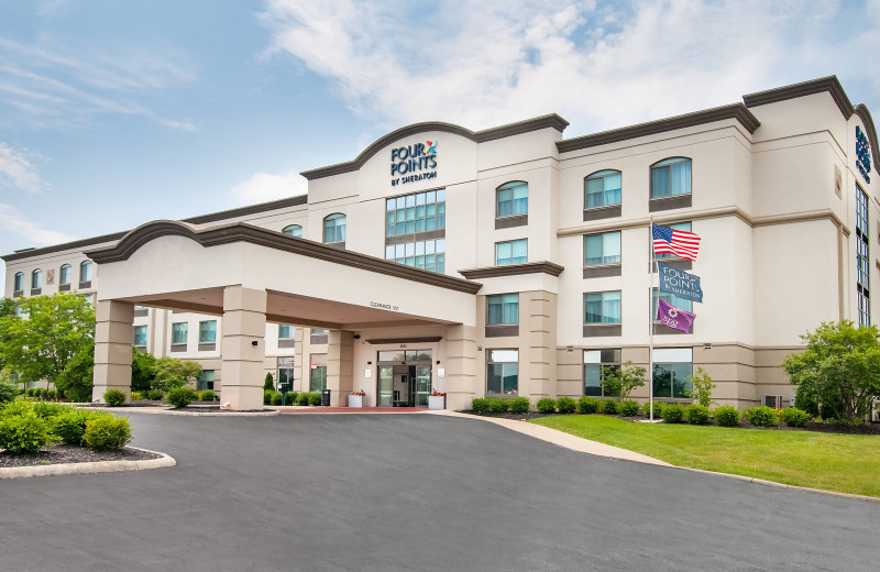 Exterior view of Four Points by Sheraton Columbus Polaris.