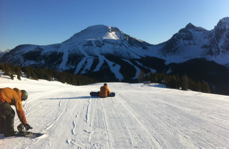 Outdoor activities at Banff Caribou Lodge.