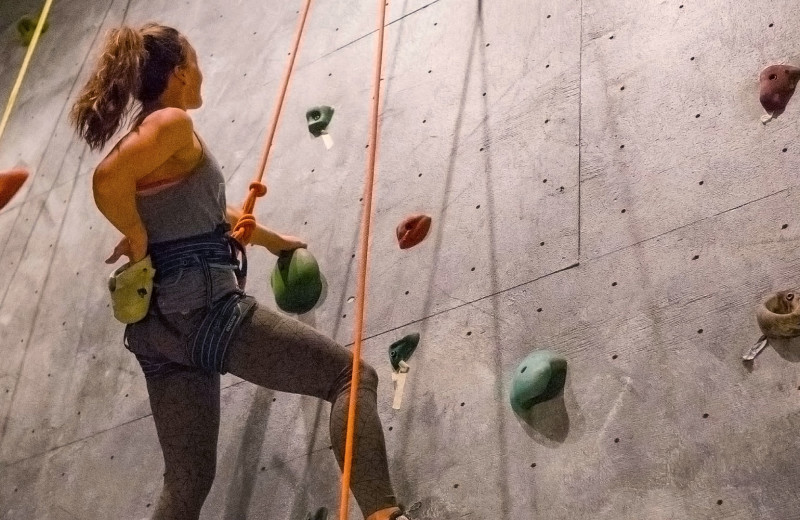 Rock climbing at Bugaboos Lodge.
