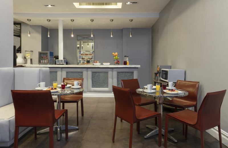 Breakfast at Amsterdam Court Hotel.