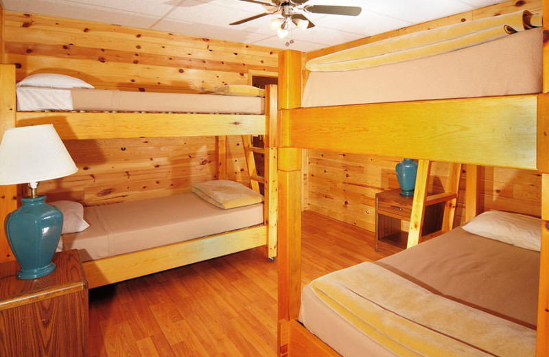 Guest bedroom at Whitefish Bay Camp.