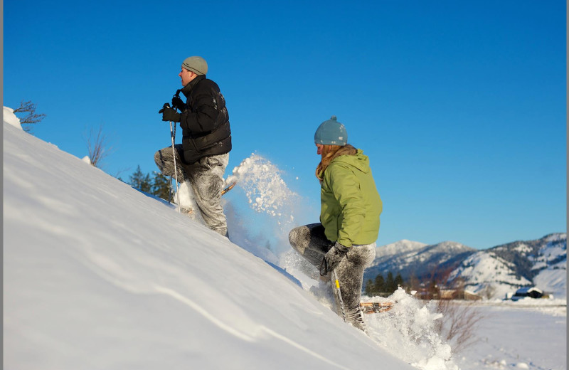 Snowshoeing at Sun Mountain Lodge.