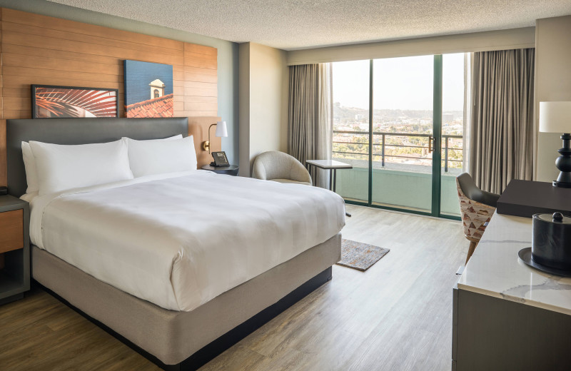 Guest room at San Diego Marriott Mission Valley.