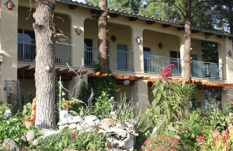 Exterior view of Inn at Paradise.