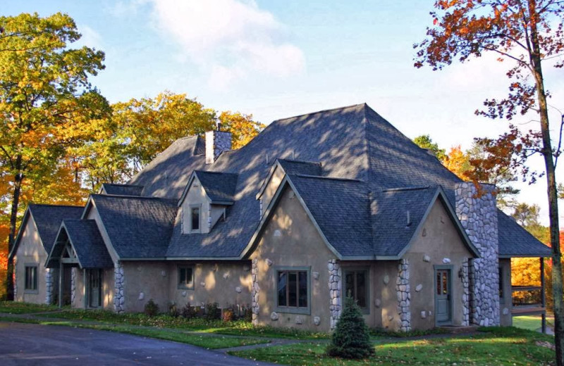 Cottage exterior at Garland Lodge & Resort.