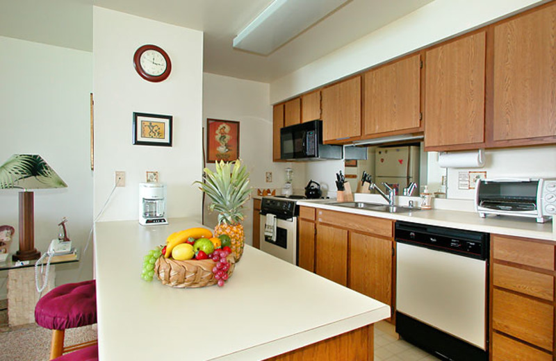 Vacation rental kitchen at Wailua Bay View Condos.