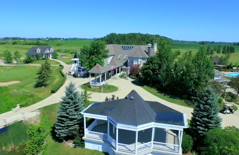 Exterior view of Sawmill Creek Golf Resort & Spa.