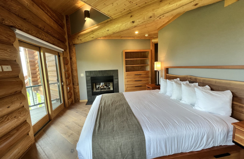 Cabin bedroom at Temperance Landing on Lake Superior.