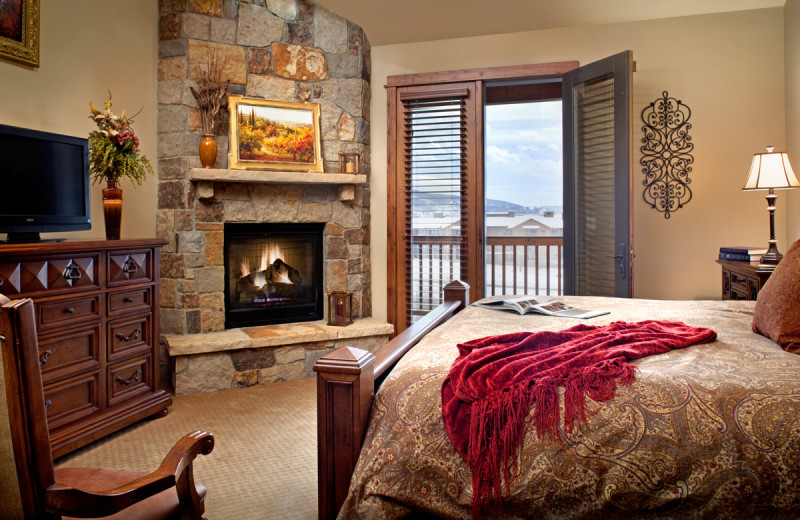 Rental bedroom at The Porches of Steamboat.