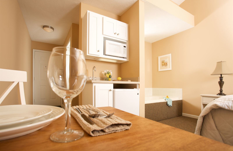 Guest room at Pointes North.