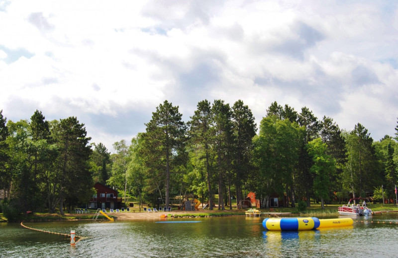 Exterior view of Sandy Pines Resort.