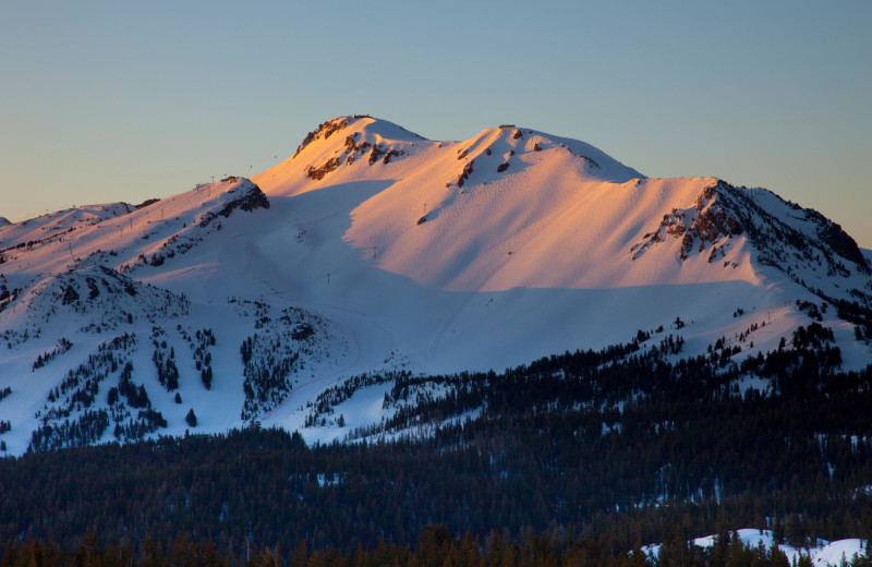 Mountain views at JetLiving.