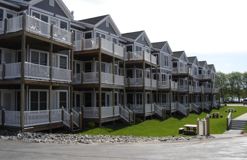 Exterior view of Harbor Lights Resort