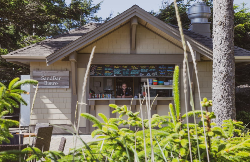 Dining at Long Beach Lodge Resort.