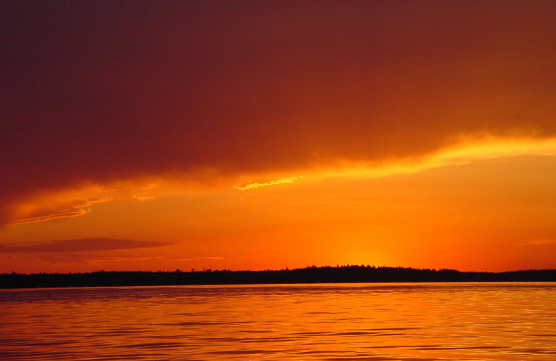 Lake sunset at Eagle Wing Resort.