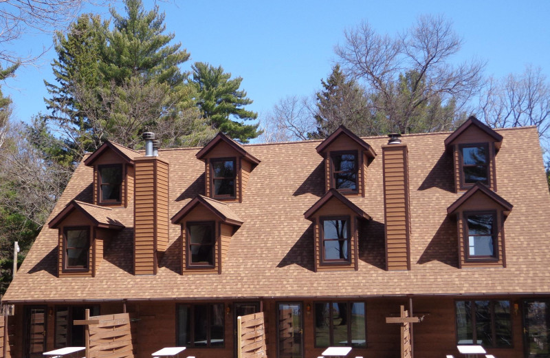 Exterior view of Gull Four Seasons Resort.