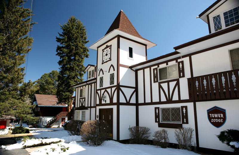 Exterior view of Fawn Valley Inn.