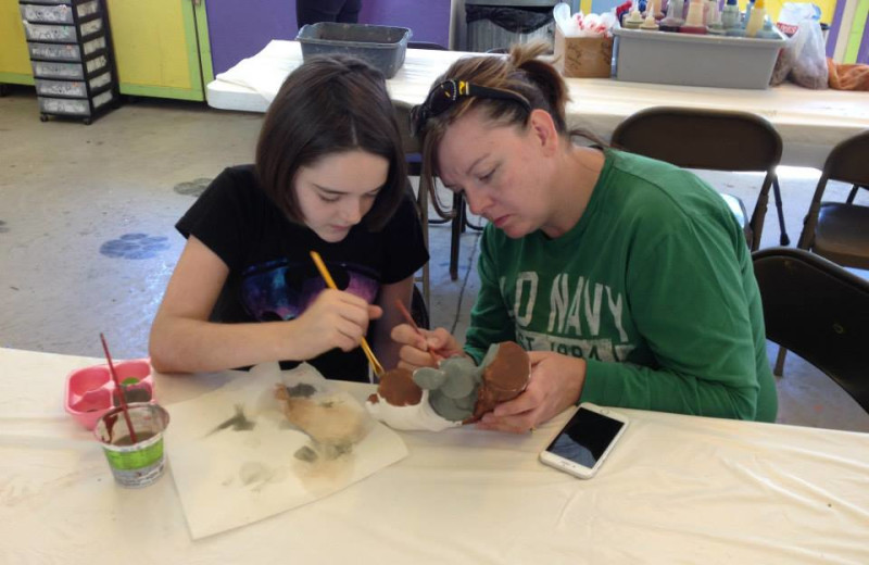 Arts and crafts at Yogi at Shangri-La.