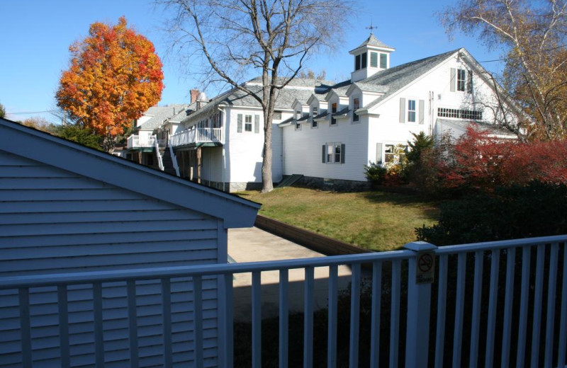 Exterior view of Windrifter Resort.