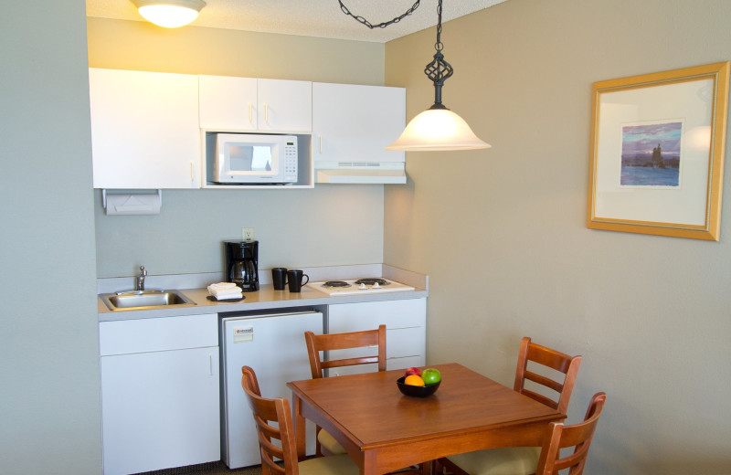 Guest kitchen at Pelican Shores Inn.