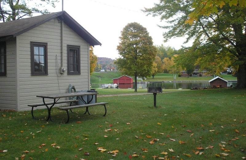 Exterior view of Lake Leelanau Narrows Resort.