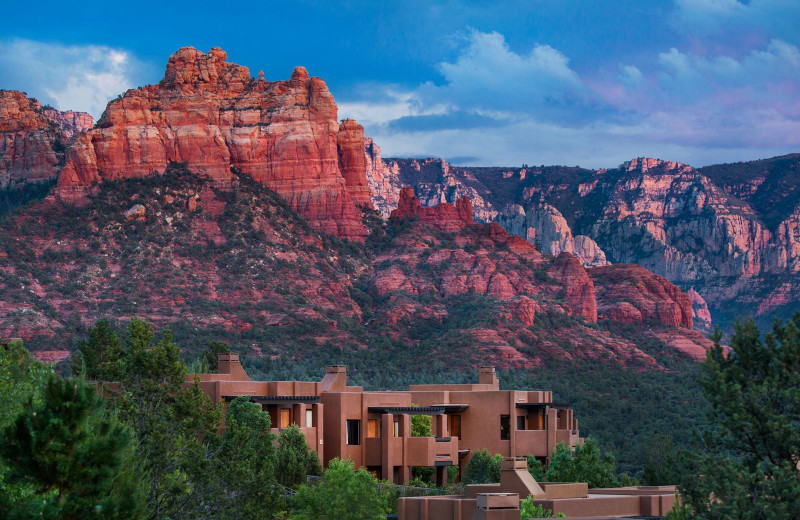 Exterior view of Hyatt-Pinion Point Resort.