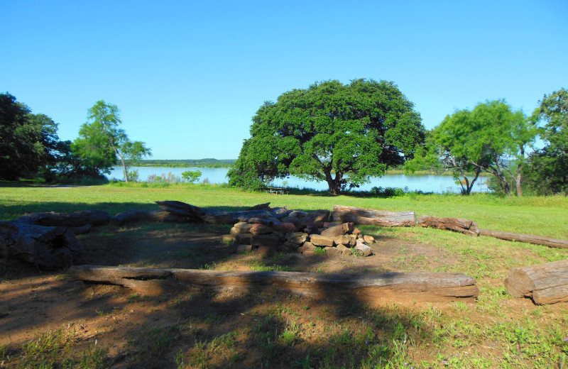 Outdoor meeting space at Canyon of the Eagles Nature Park & Resort.
