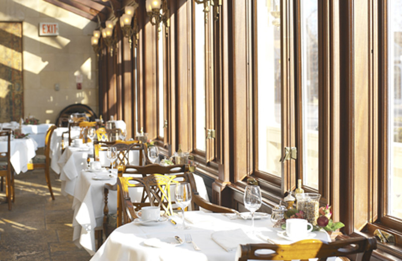 Dining tables at Prince of Wales Hotel.