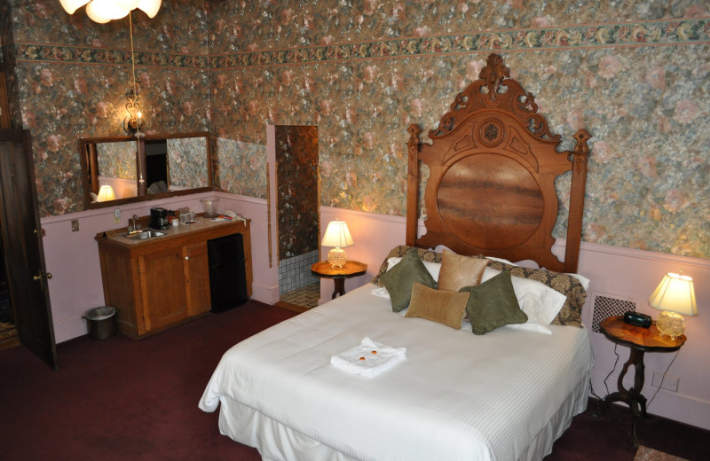 Guest room at Palace Hotel and Bath House Spa.