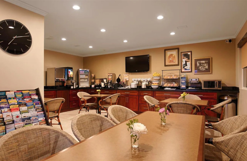 Dining at Best Western The Inn