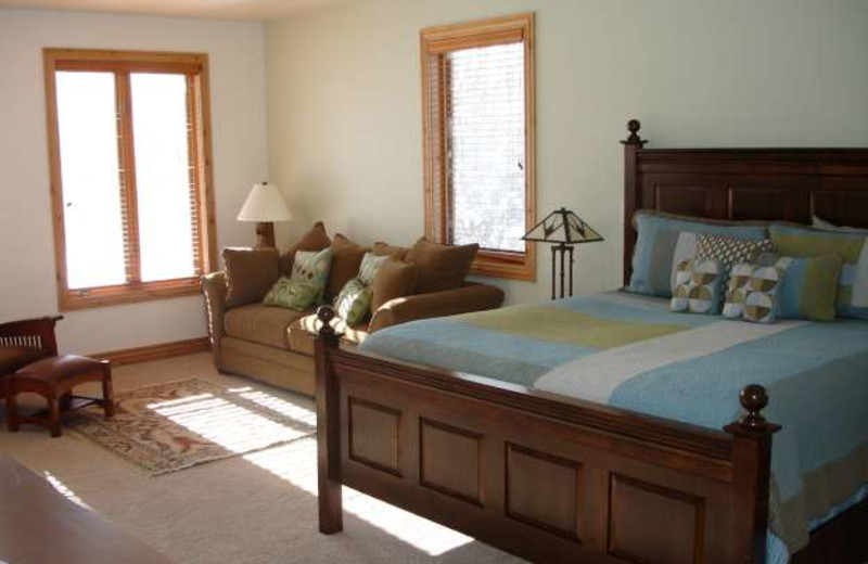 Guest room at Fox Creek Inn Bed & Breakfast.