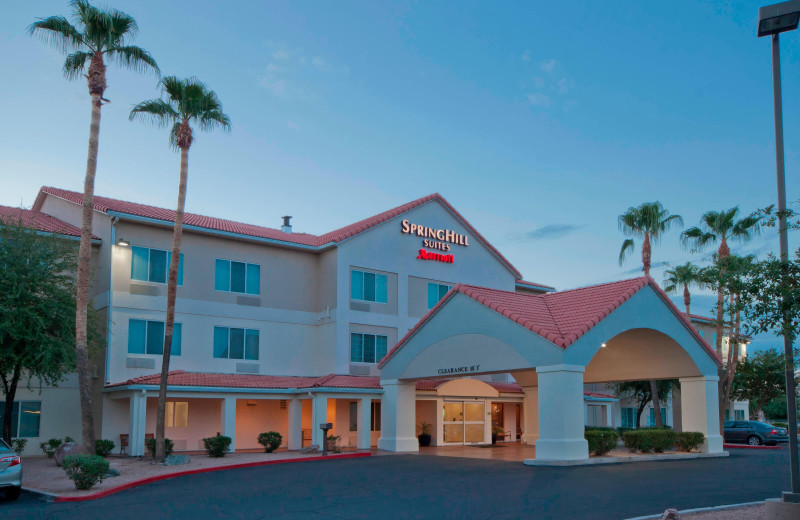 Exterior view of SpringHill Suites Phoenix Chandler/Fashion Center.