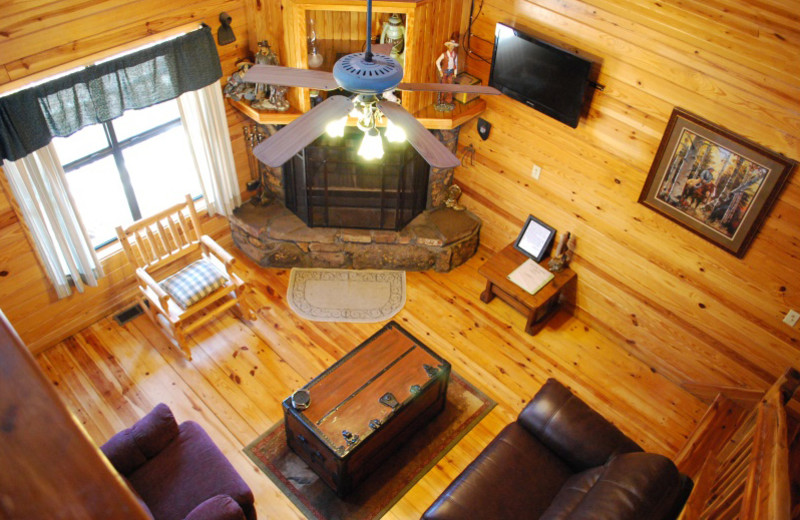 Cabin living room at RiverView Cabins 