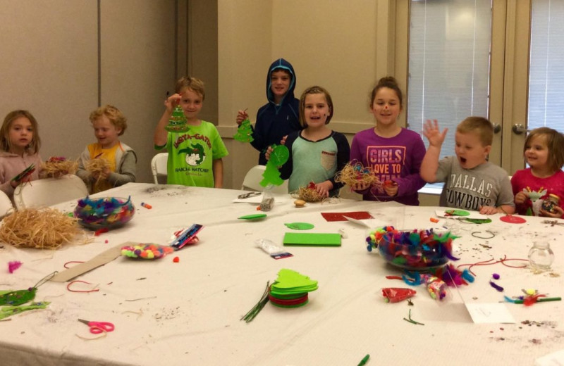 Crafts at Canyon of the Eagles.